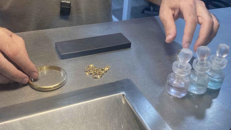 Tasación de oro a domicilio en Sevilla — atención personalizada al cliente